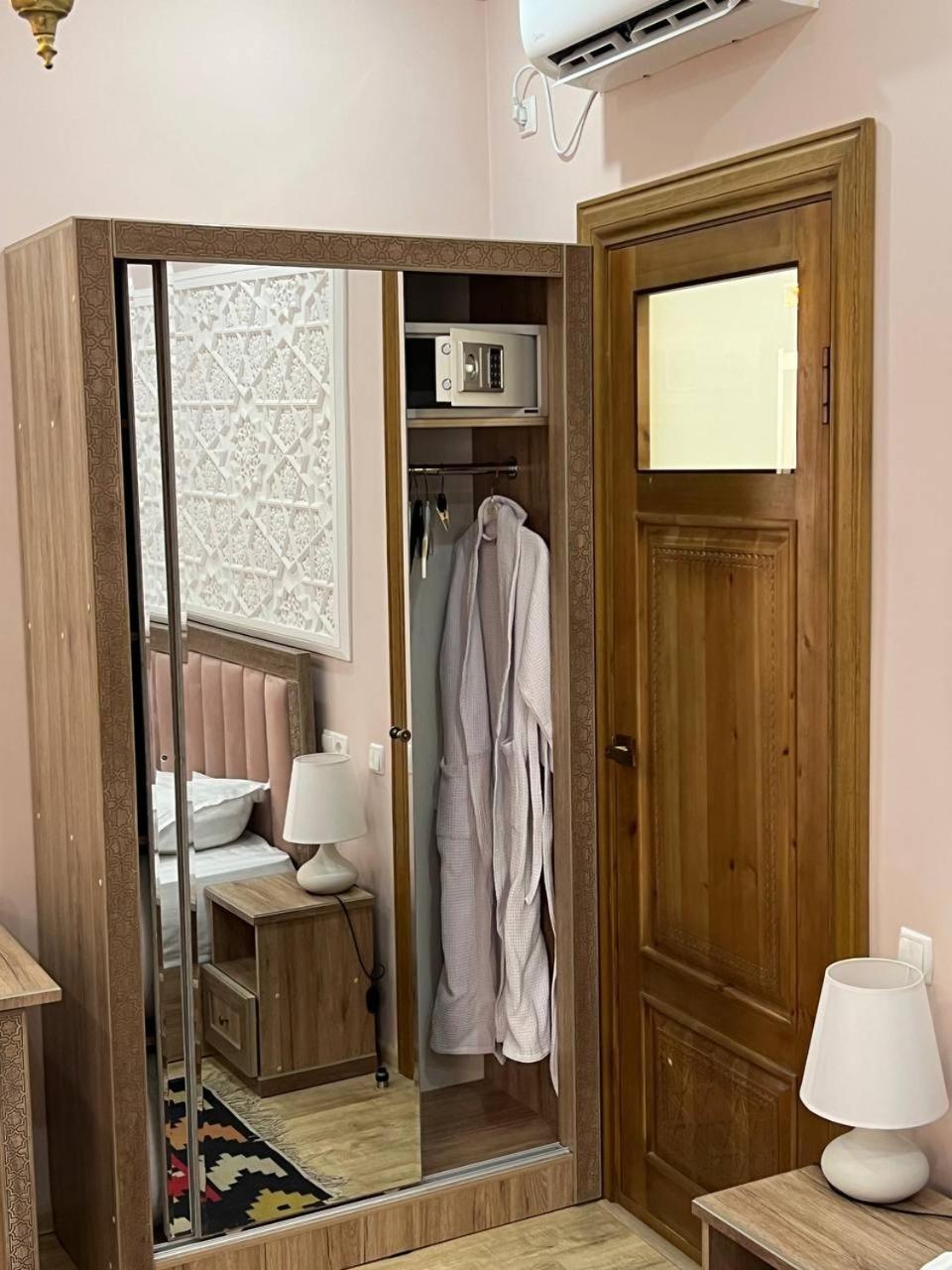 Nodirabegim Boutique Hotel 布哈拉 外观 照片